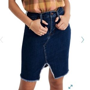 Madewell Fray Hem Denim Pencil Skirt NWT